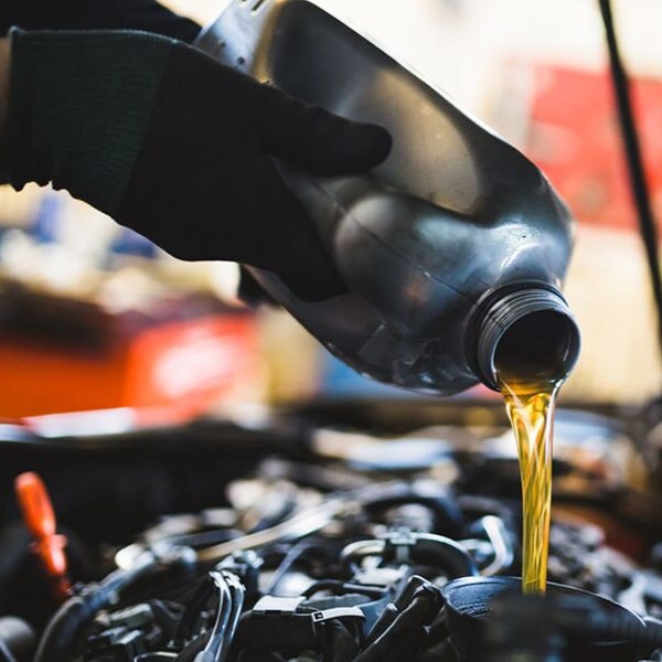 automotive service oil lube technician jobs in Kent, WA