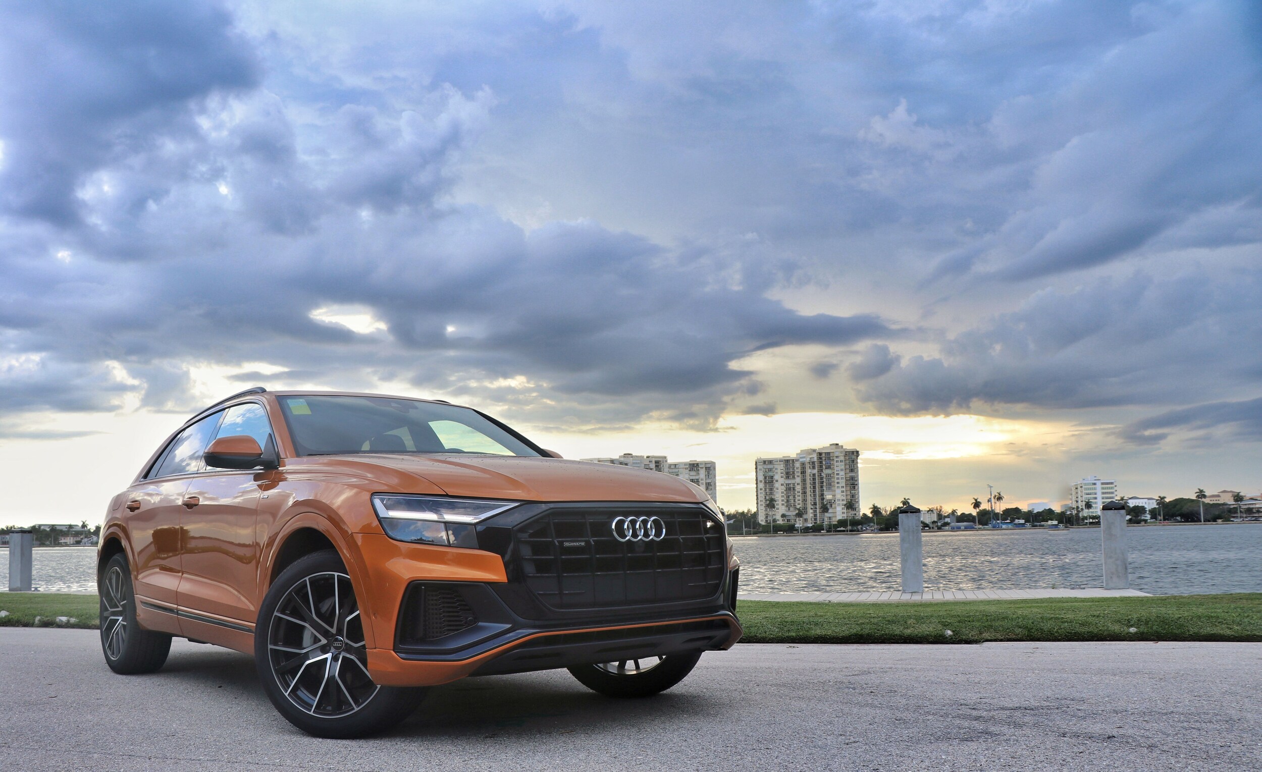 Audi Q8 photo.jpg