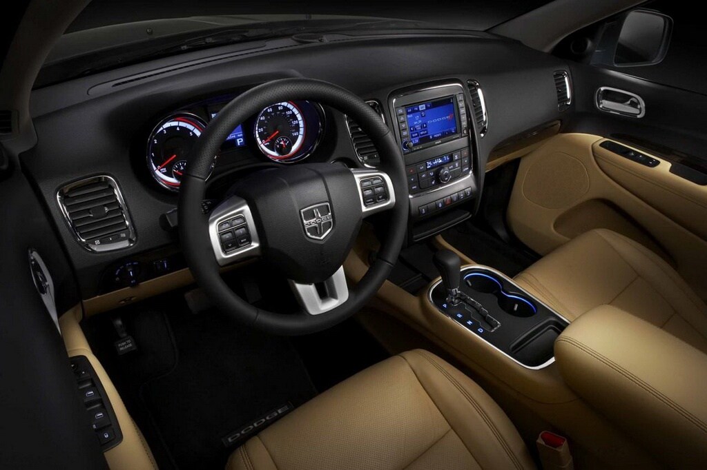 2011-Dodge-Durango-interior.jpg