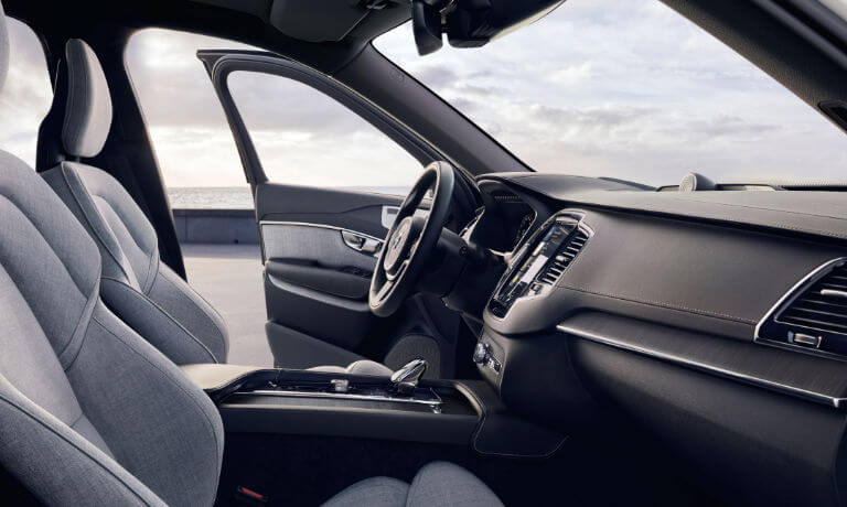 2022 Volvo Xc90 interior