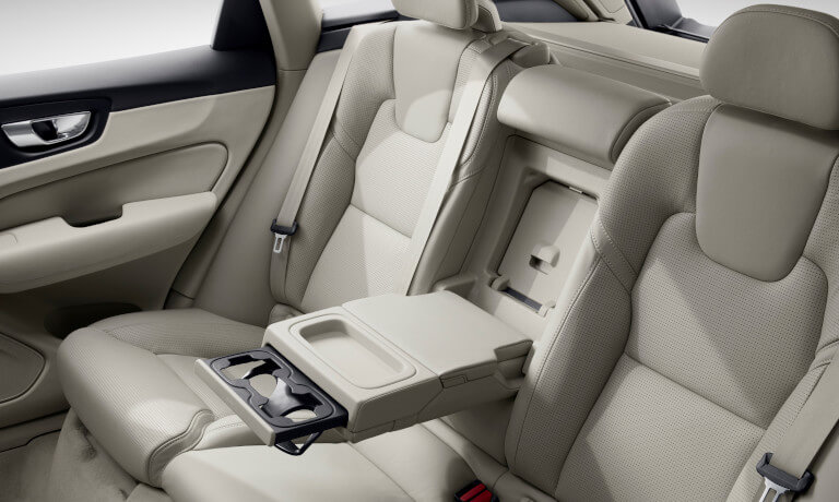 2021 Volvo XC60 interior backseat view