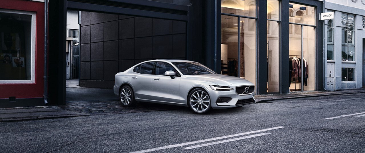 2021 Volvo S60 Luxury Car.jpg