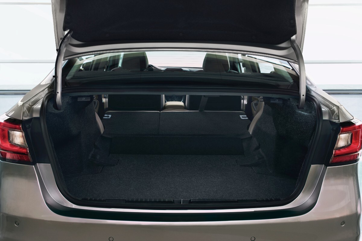 2022 Subaru Legacy Interior Trunk Space_o.jpg