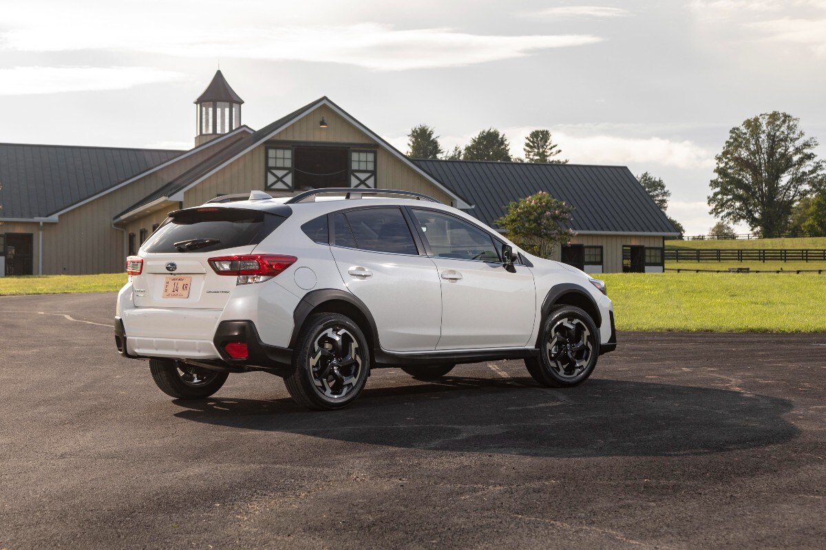 2022 Subaru Crosstrek Exterior Passenger Side Rear Profile_o.jpg
