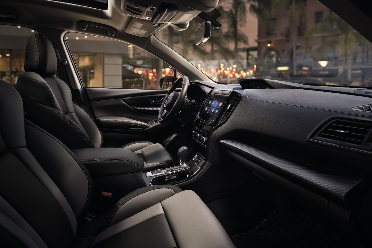 2022 Subaru Ascent Interior Cabin Dashboard_o.jpg