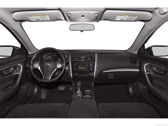 Nissan Altima interior.jpg