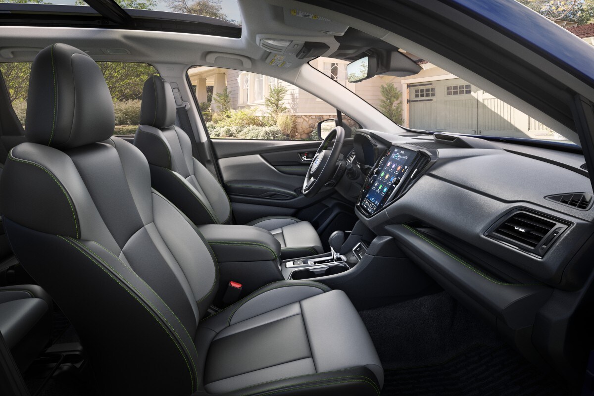 2023 Subaru Ascent Interior Cabin Front Seating & Dashboard_o.jpg