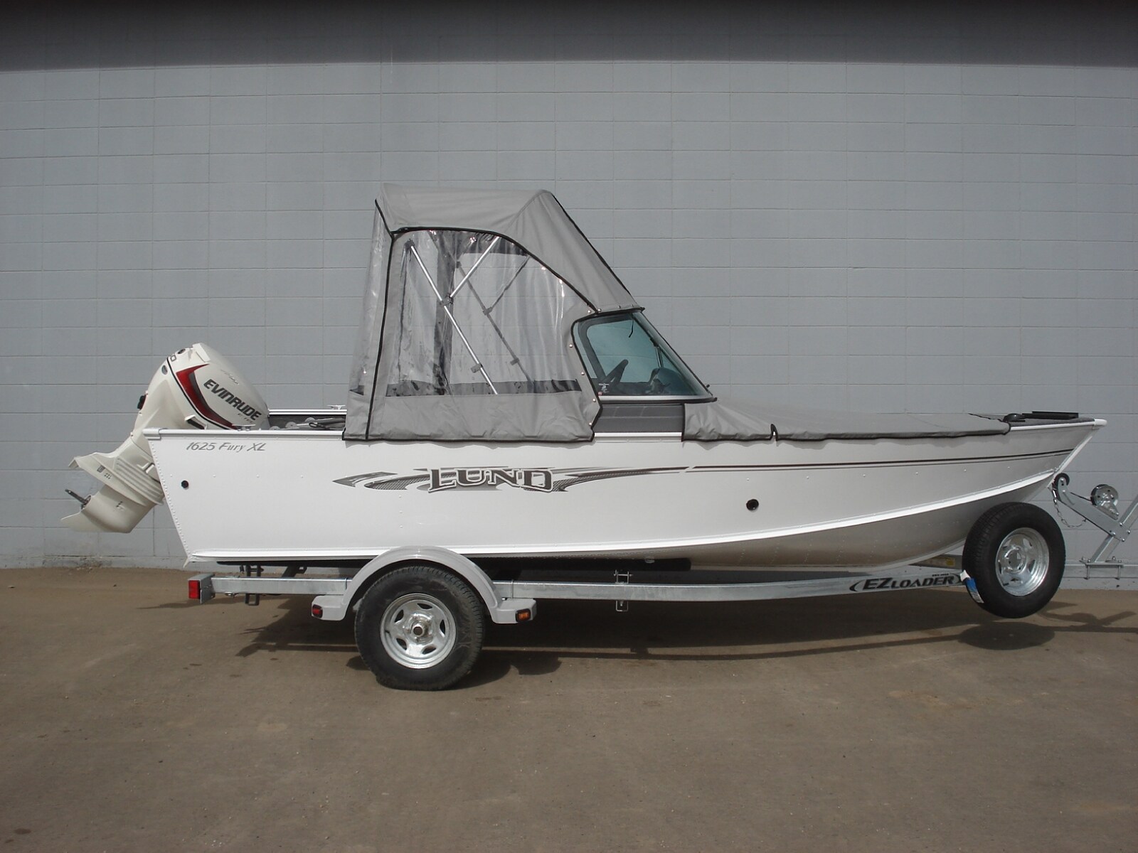 New 2017 LUND BOAT CO 1625 Fury Sport For Sale Camrose AB