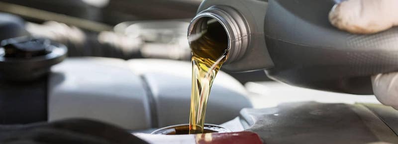 Oil-Change-Service.jpg