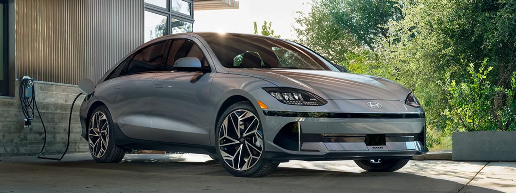 BH-LPI-IONIQ6-SB1.jpg