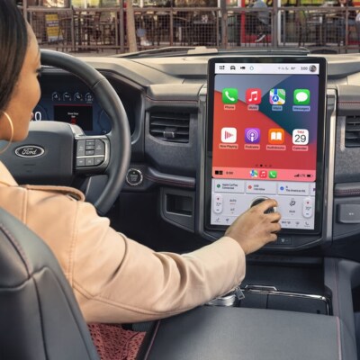 Exploring-Ford-SUVs-Ford-Explorer-vs-Ford-Expedition-Which-is-Right-for-You-Interior.png