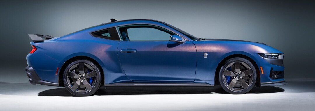 Ford Mustang Dark Horse Experience the thrill