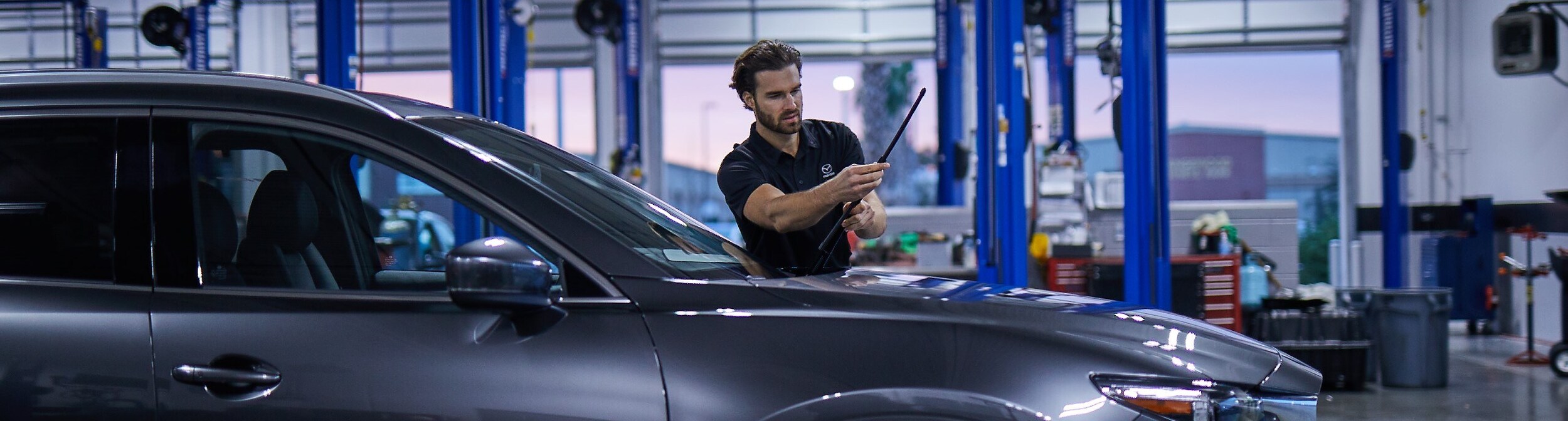 Change Windshield Wipers_Mazda Parts.jpg