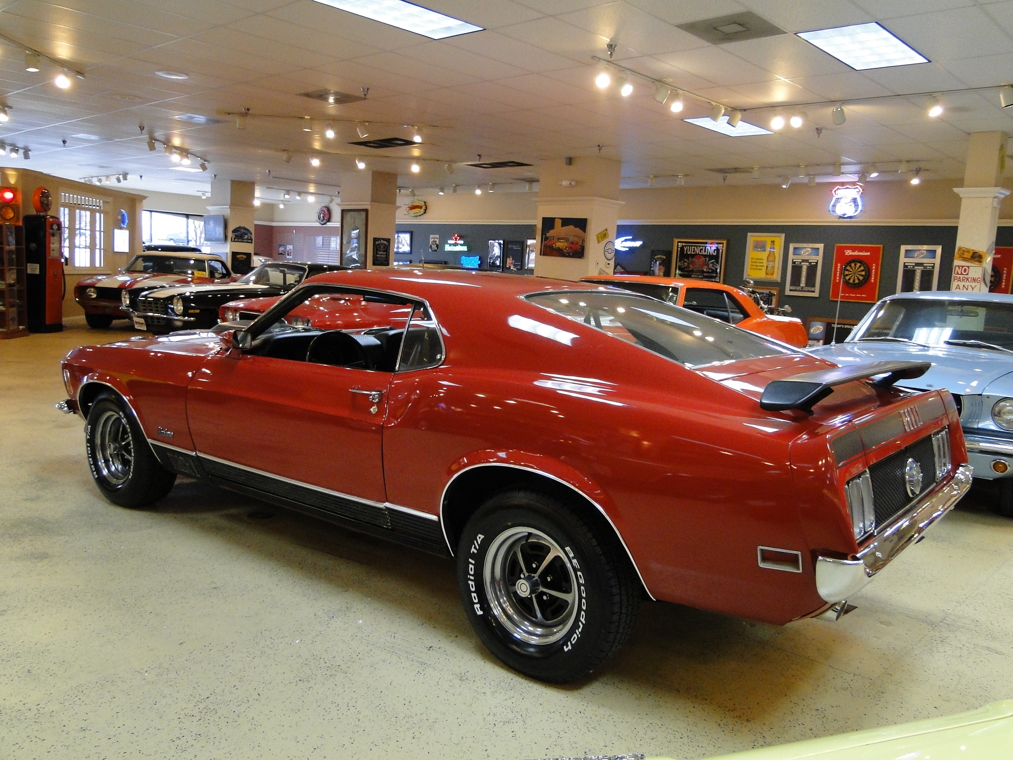 Classic Ford Mustang Mach 1 for Sale on