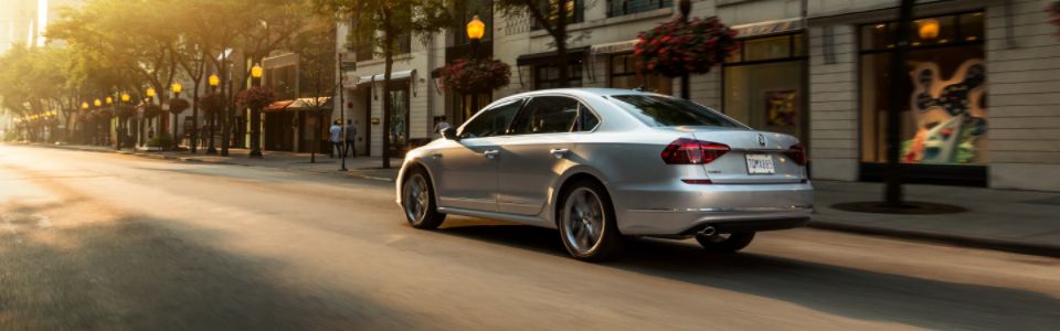 2019 Volkswagen Passat Sedan.jpg