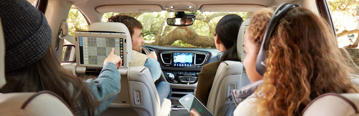 2017 Chrysler Pacifica Interior