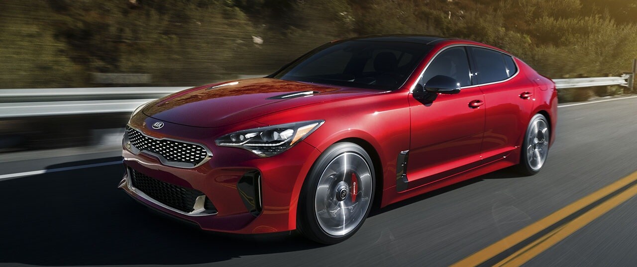2018 Kia Stinger front.jpg