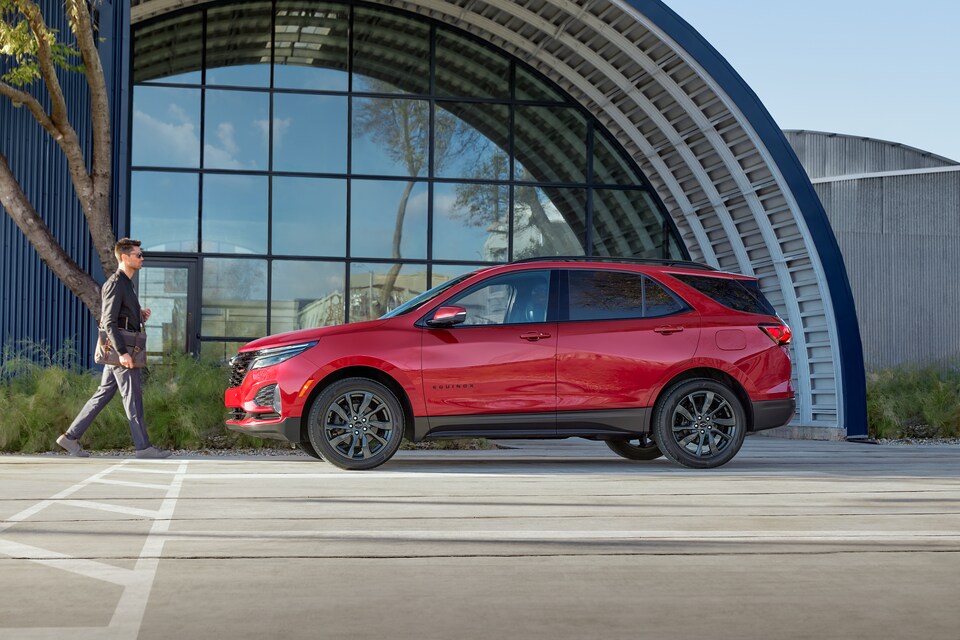 2022-Chevrolet-Equinox-RS-SUV-L06.png