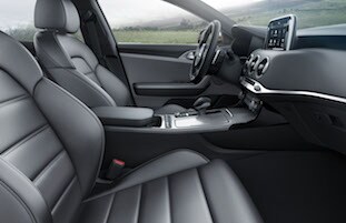 2018 KIA Stinger interior 2018 KIA Stinger interior