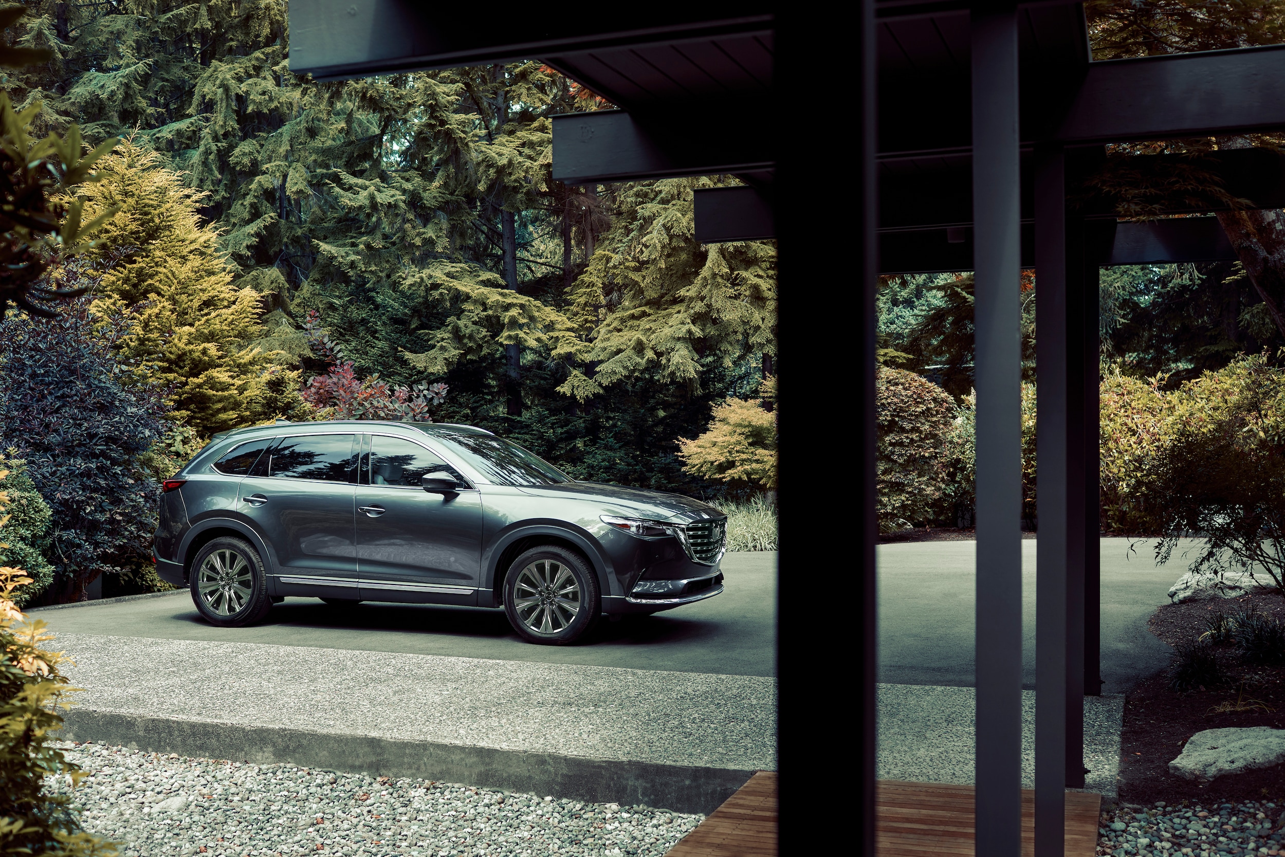 2022-Mazda-CX9-Signature-SUV-L02.jpg