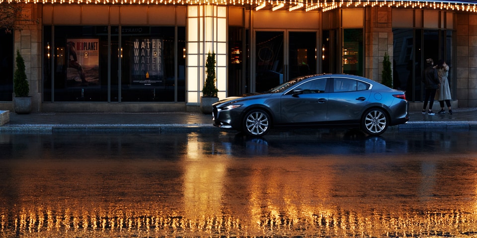 2021-Mazda-Mazda3-PremiumPackage-AWD-Sedan-L01.jpeg