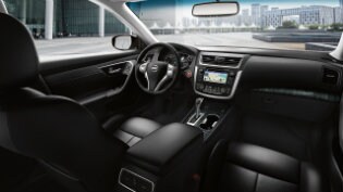 2017 Nissan Altima interior 2017 Nissan Altima interior