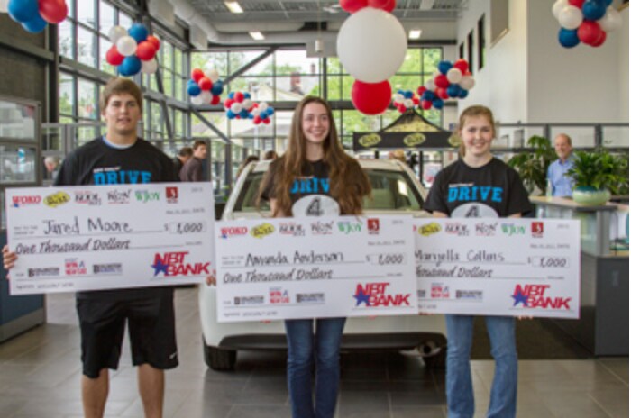 scholarship-winners-2015.jpg