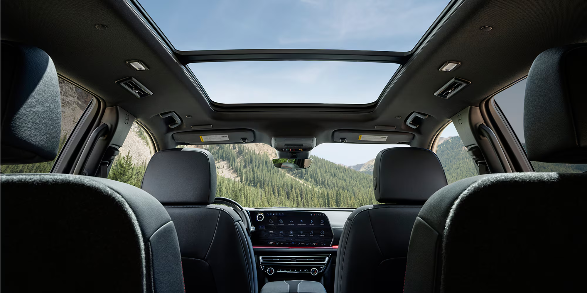 Interior of a 2025 Chevy Traverse Interior of a 2025 Chevy Traverse