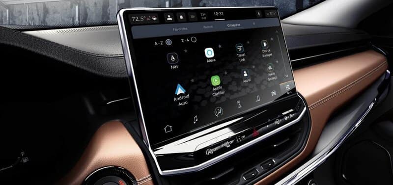 jeep compass 2024 new features savannah.jpg