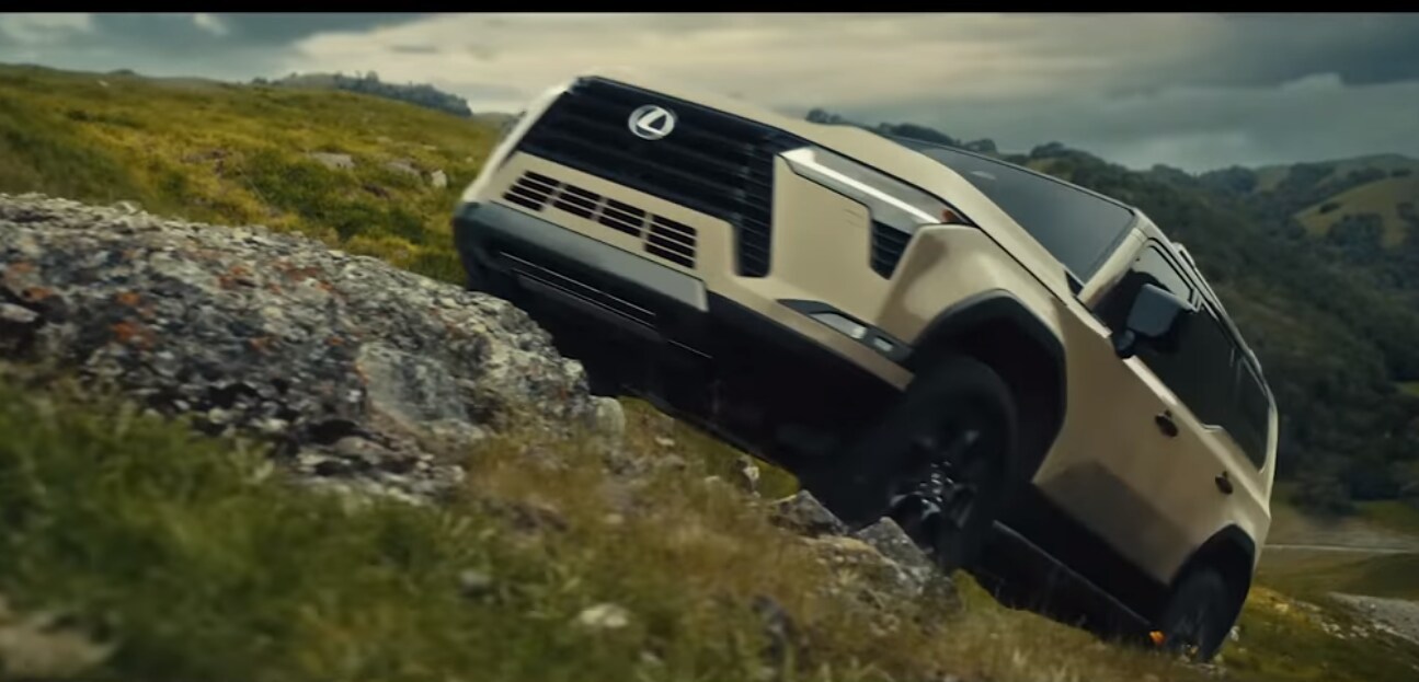 Lexus%20GX%20offroading%20overland.png