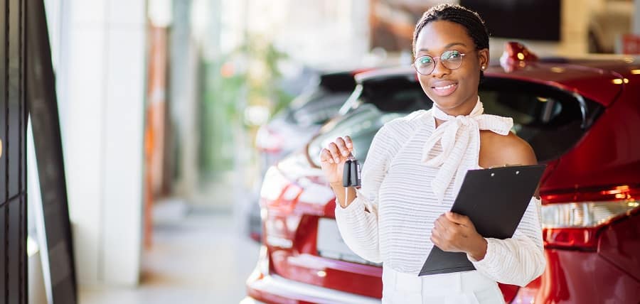 Car-saleswoman-banner-DealerInspire-FullThrottle.jpg