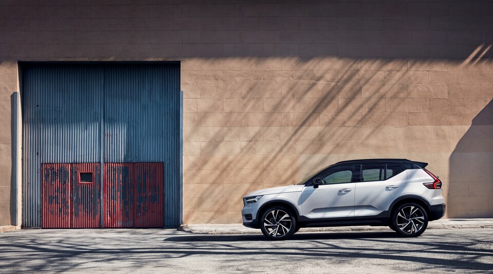 2020 Volvo XC40 R-Design T5 2020 Volvo XC40 R-Design T5