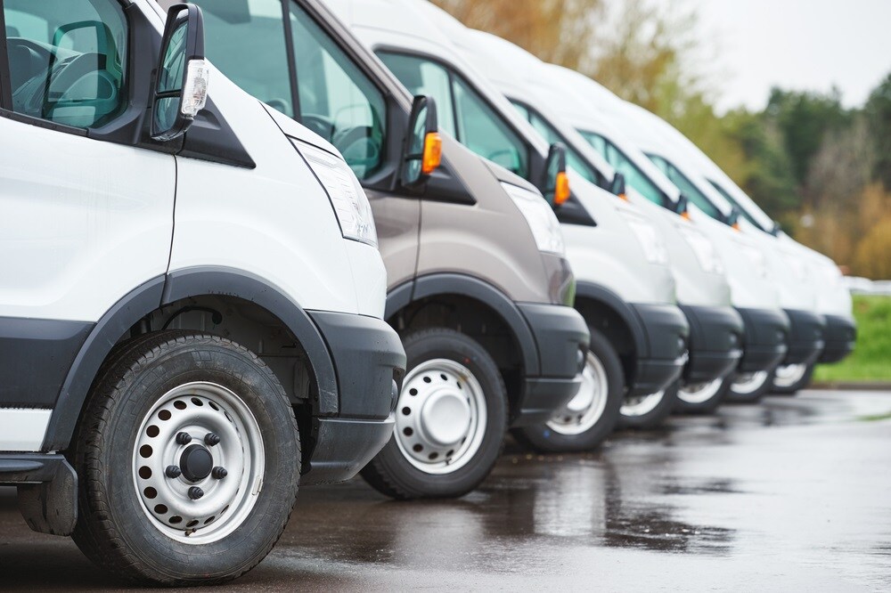 commercial truck dealer 2.jpg