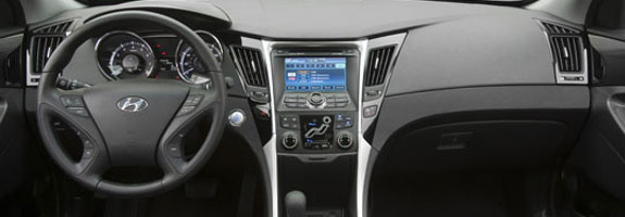2011-Sonata-Dash.jpg