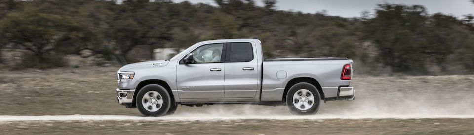 2019-RAM-1500-BigHorn-CrewCab-Truck-L01 (2).jpeg