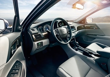 2017 Honda Accord interior