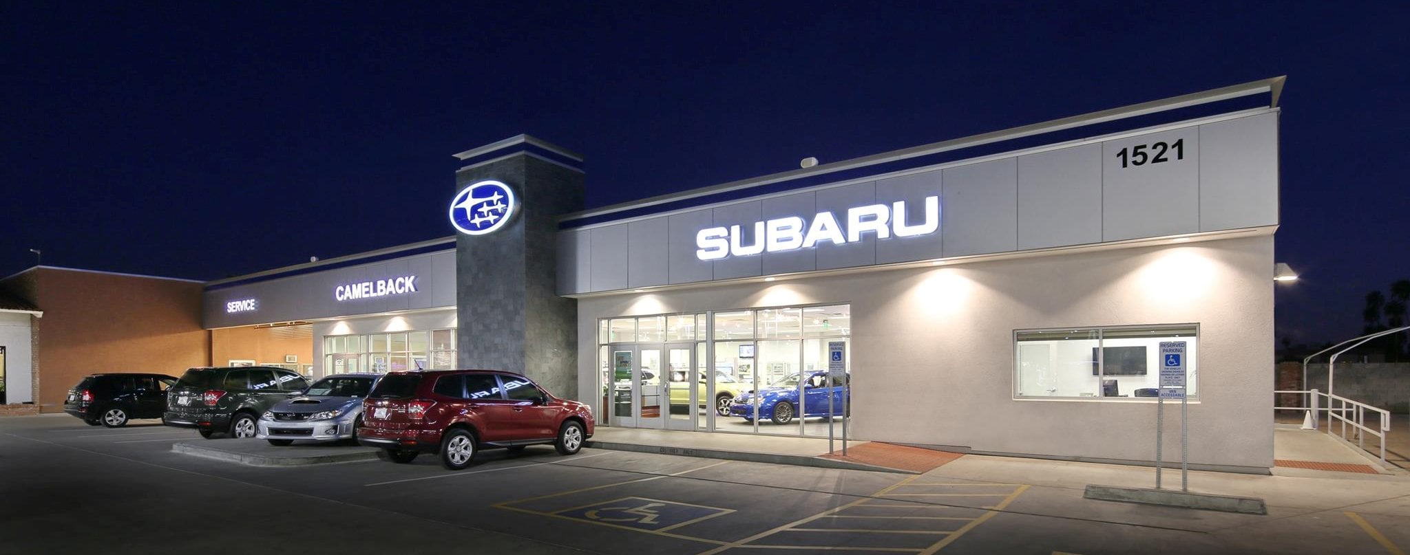 Camelback Subaru Dealership in Phoenix Arizona