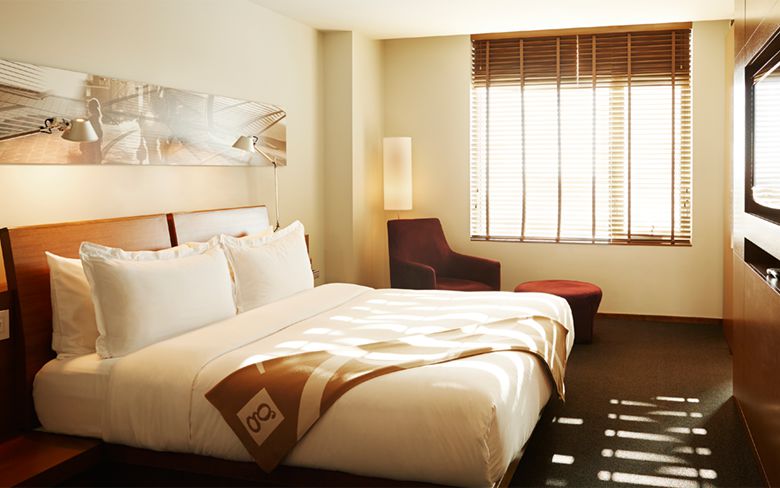 Le Germain Calgary Hotel Lexus Hotel Le Germain Room
