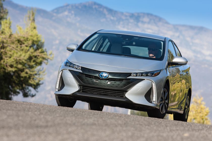 candiac toyota Toyota Prius Prime 2018 1.0 rive-sud brossard chateauguay.jpg