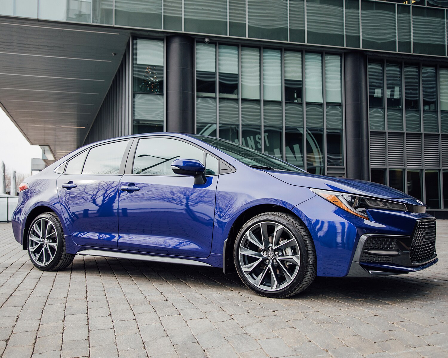 Corolla Hybride 2020-Candiac Toyota.jpeg