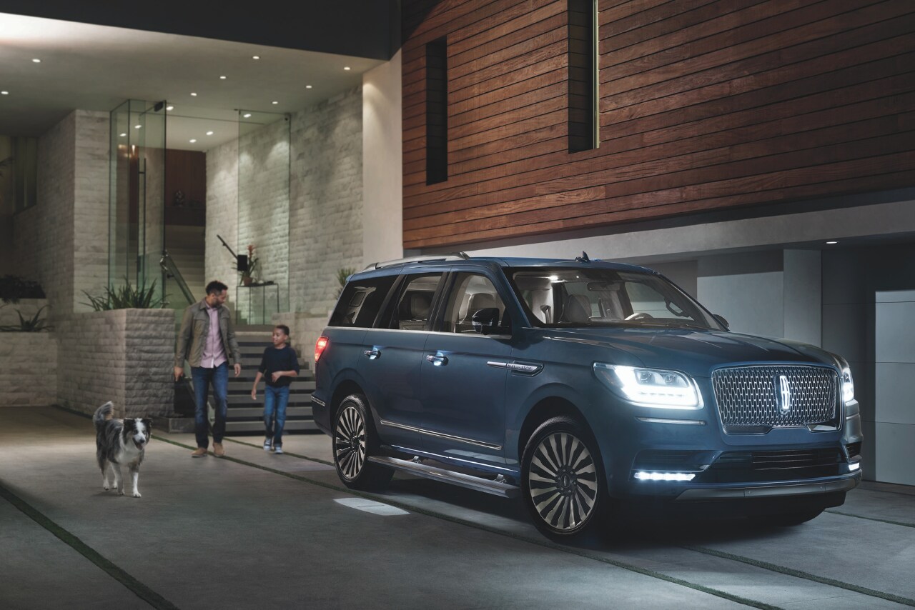 lincoln-night-1280x854.png