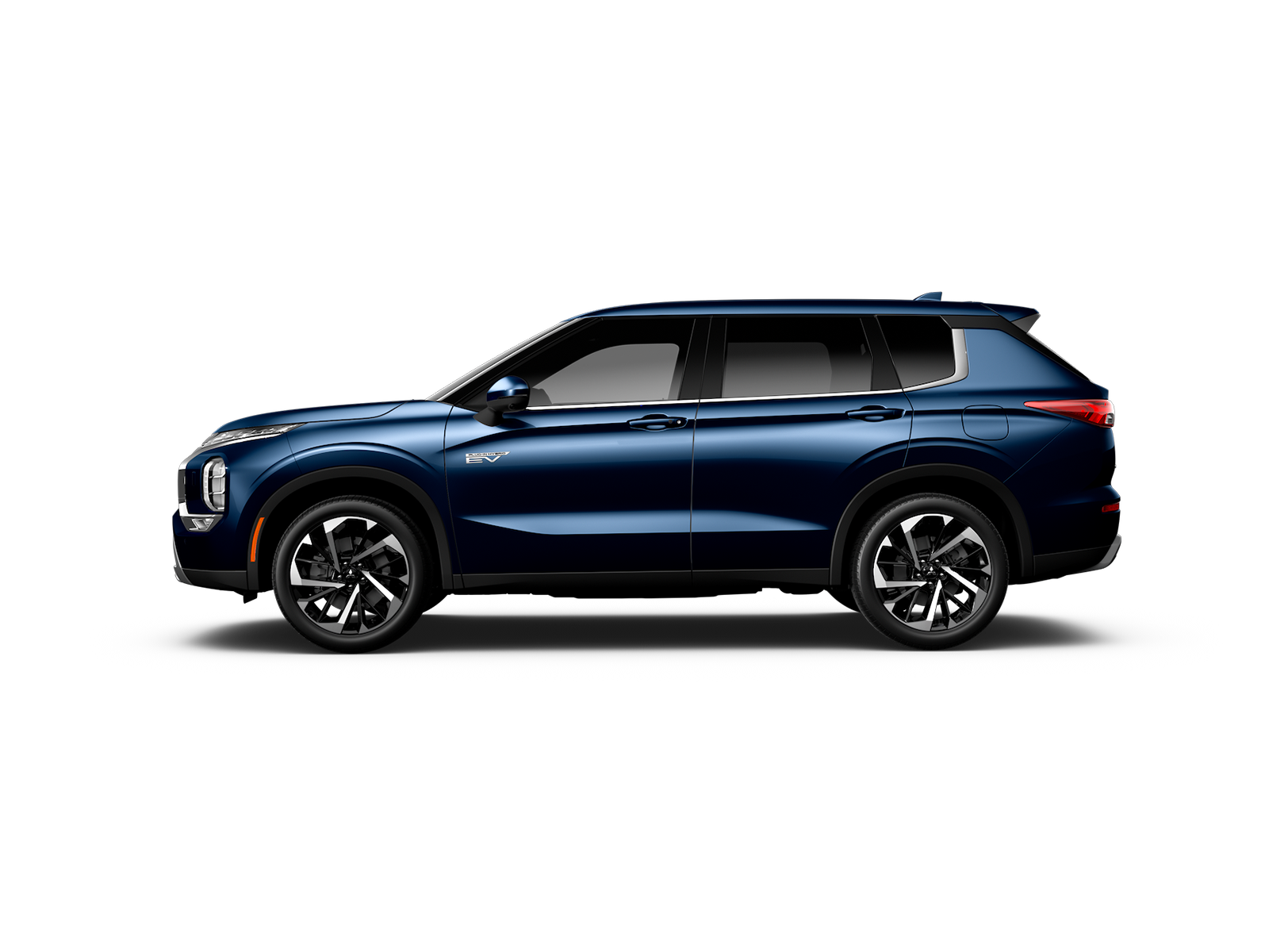 D14_0_25OutlanderPHEV-02-Side.webp
