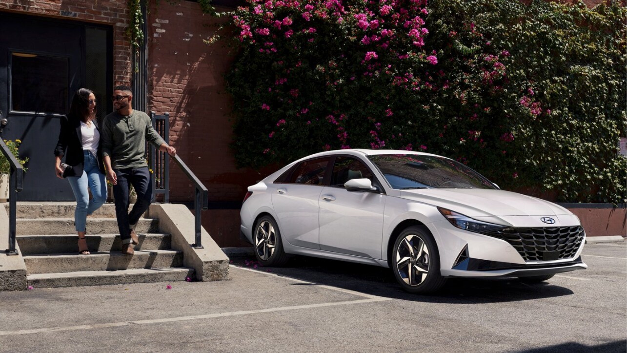 2021 Hyundai Elantra Hybrid - Serving Bellevue, WA