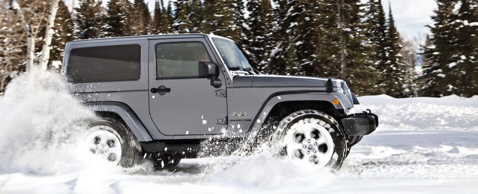 Jeep Wrangler in snow