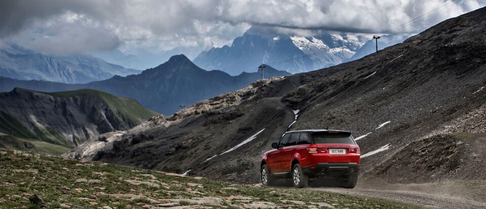 2017-LandRover-RangeRover-Sport-SUV-L04.png