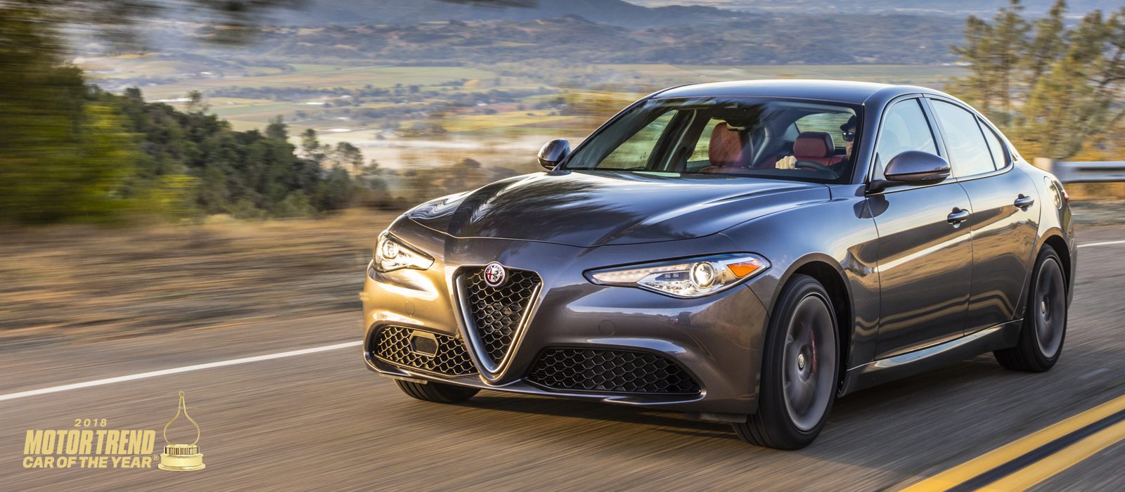 giulia-motor-trend-car-of-year-2018.jpg