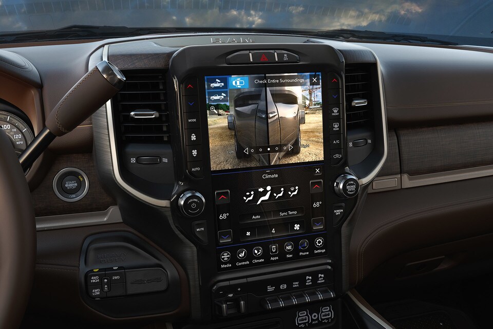 2020 Ram 2500 Interior screen with back up camera 2020 Ram 2500 Interior screen with back up camera