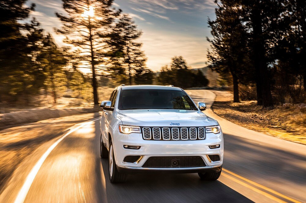 2021 Grand Cherokee Summit 2021 Grand Cherokee Summit