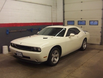 white challenger 1.jpg