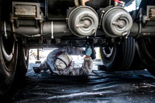 Undercoating-Car-e1547659919723.jpg